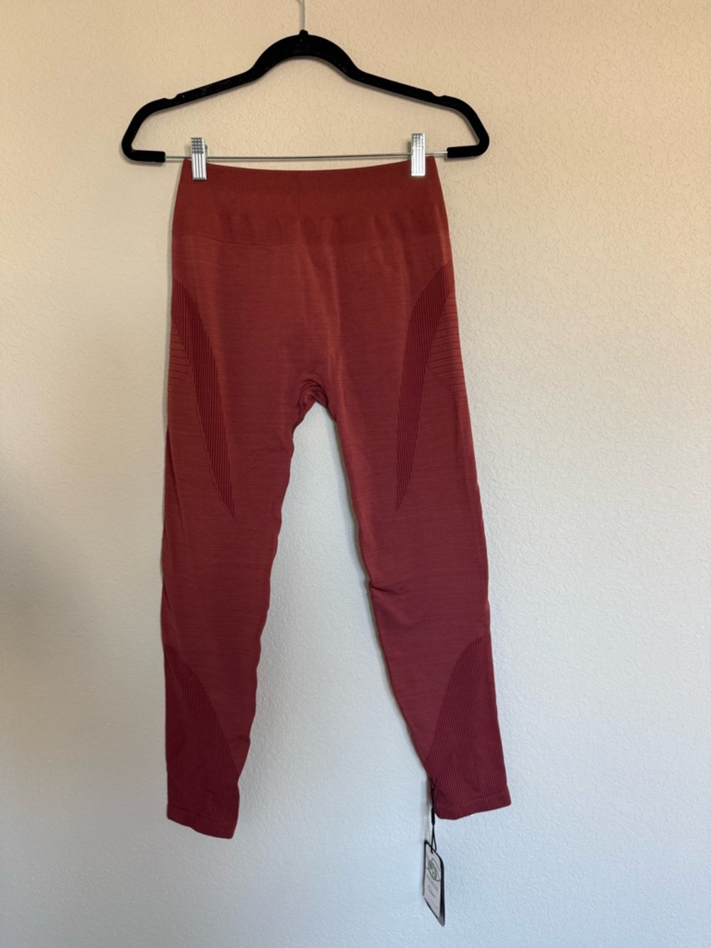 NEW Alphalete Revive Leggings High Rise Compression Gym Athletic Workout NWT Lrg